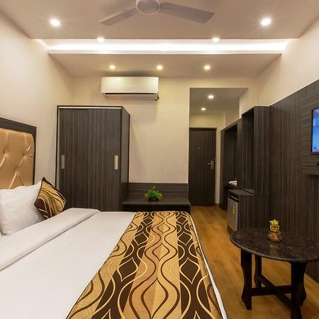 Hotel Trinity Heights 麦罗肯机 外观 照片