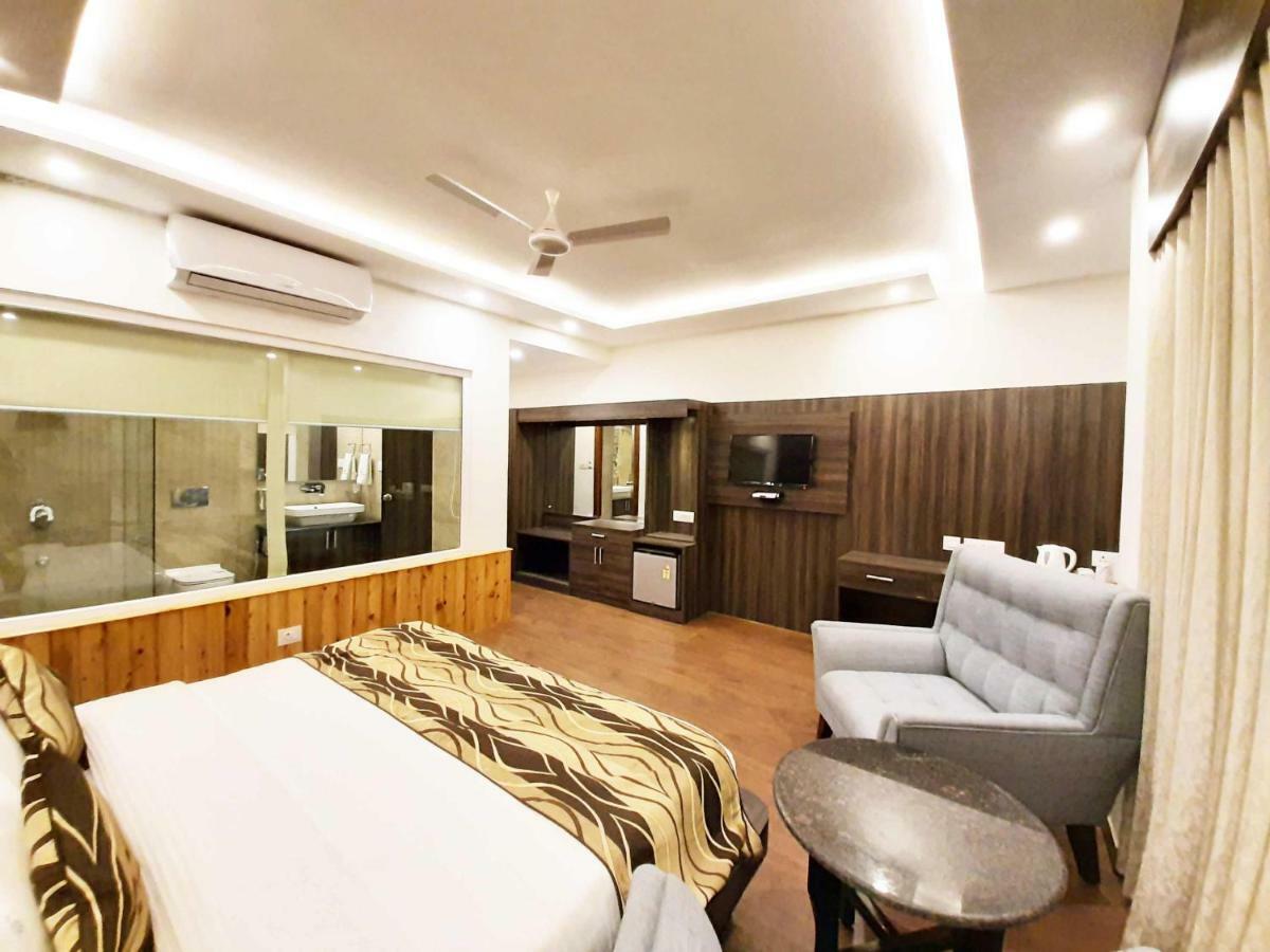 Hotel Trinity Heights 麦罗肯机 外观 照片