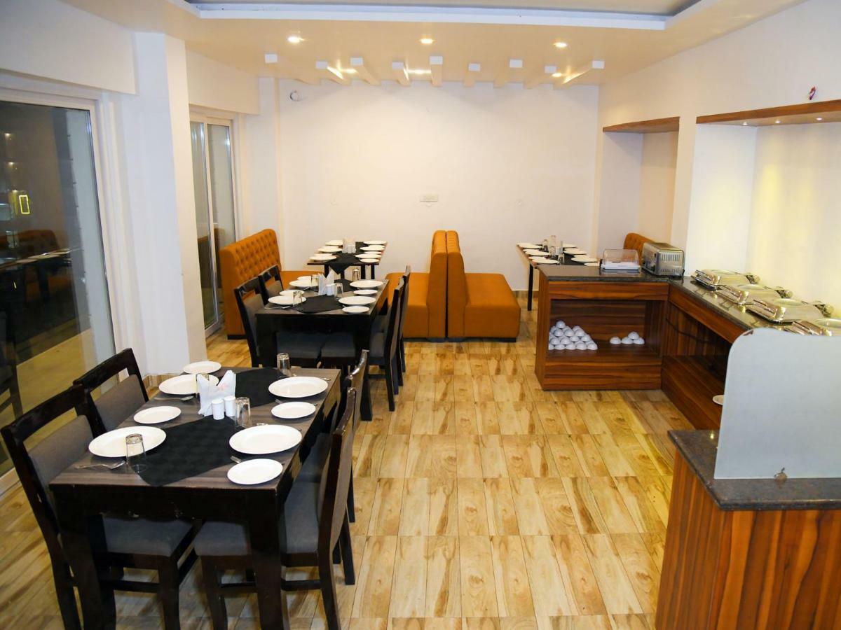 Hotel Trinity Heights 麦罗肯机 外观 照片