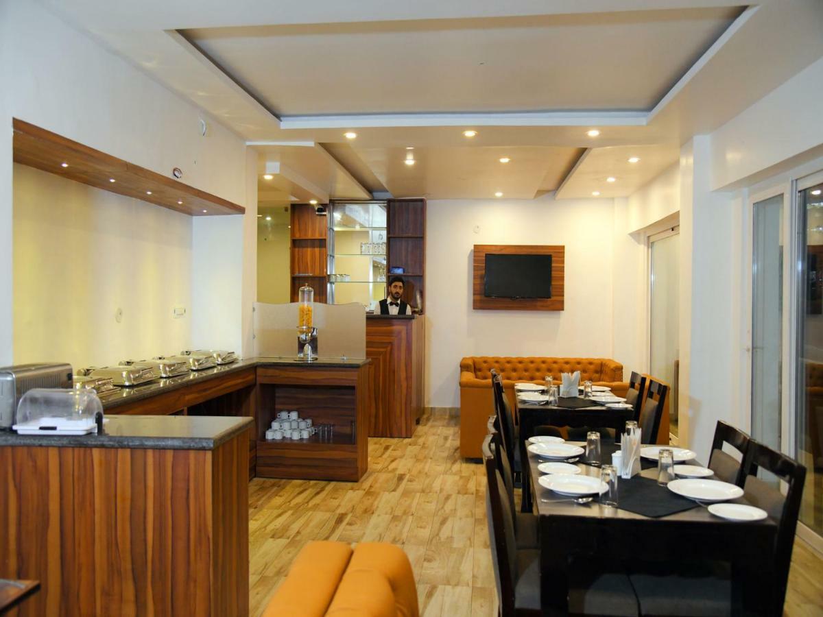 Hotel Trinity Heights 麦罗肯机 外观 照片