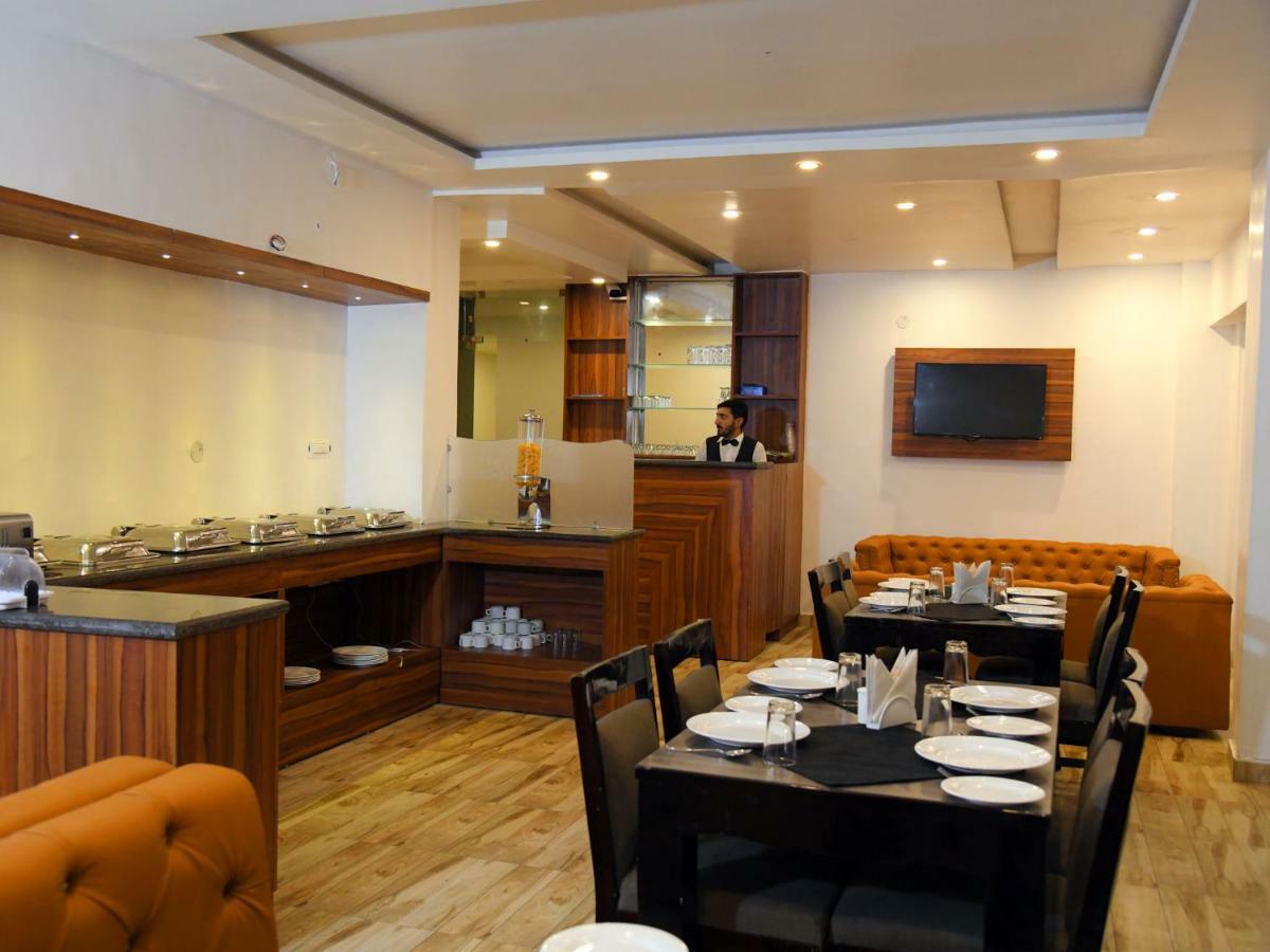 Hotel Trinity Heights 麦罗肯机 外观 照片