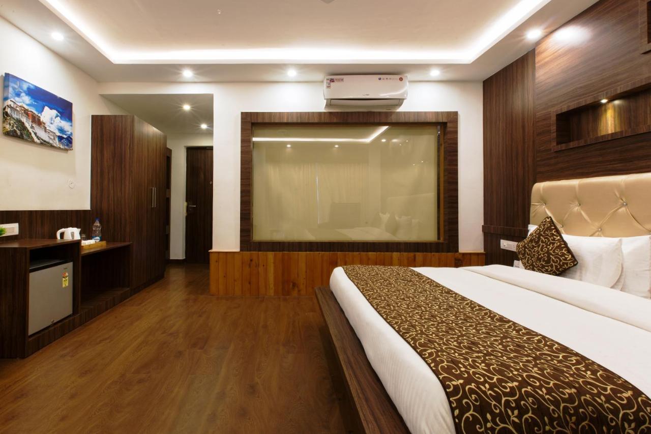Hotel Trinity Heights 麦罗肯机 外观 照片