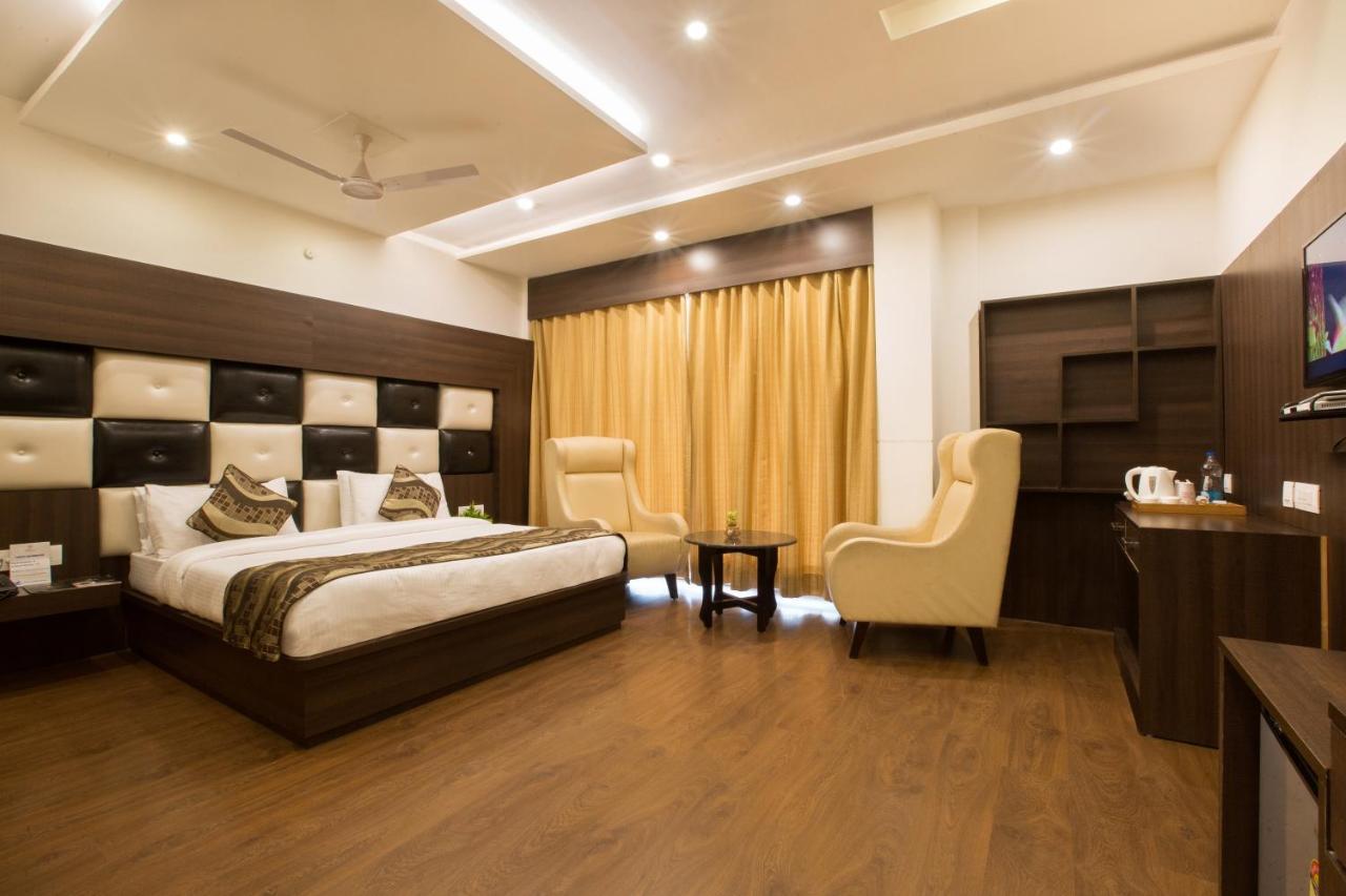Hotel Trinity Heights 麦罗肯机 外观 照片