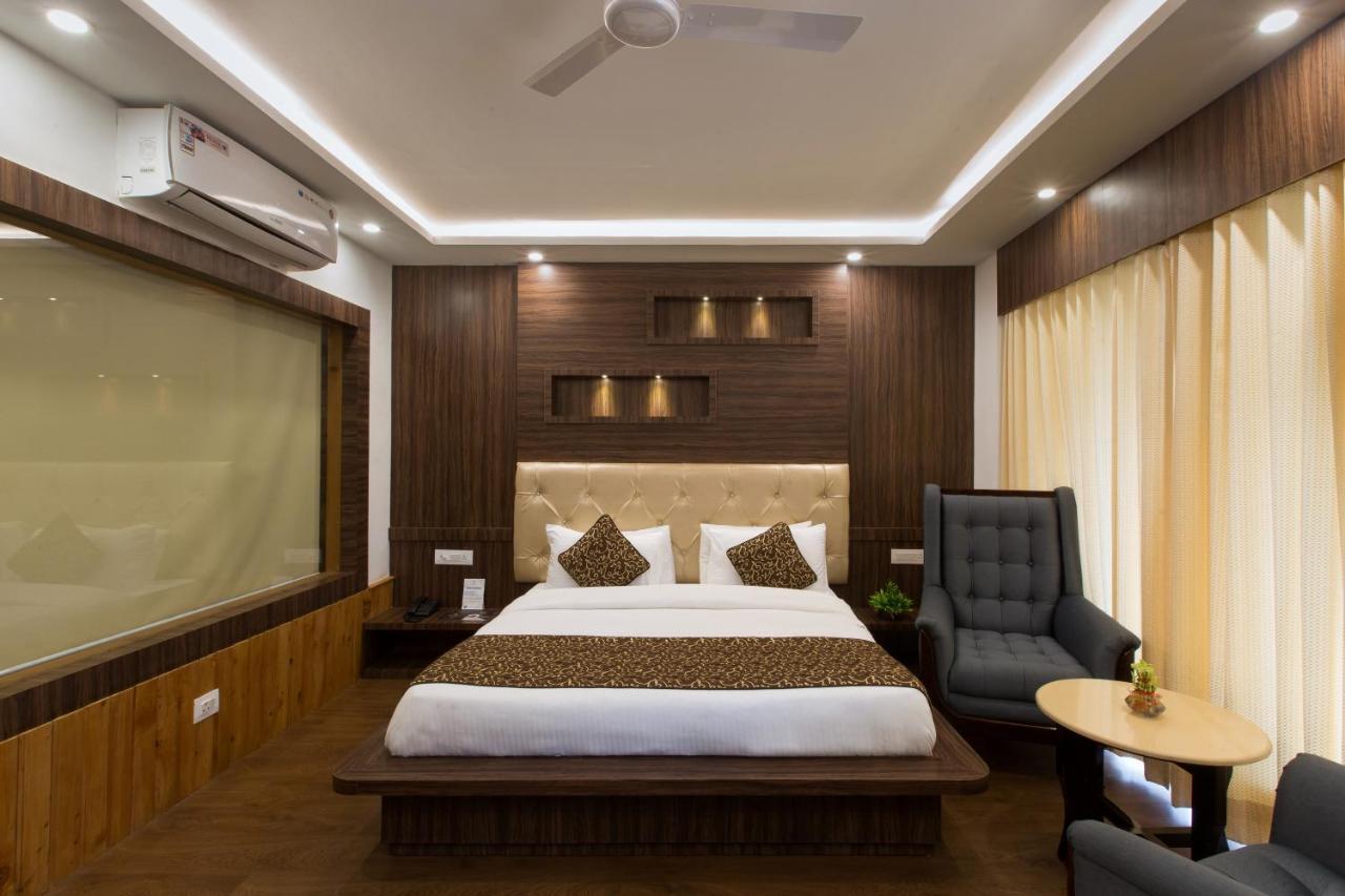 Hotel Trinity Heights 麦罗肯机 外观 照片